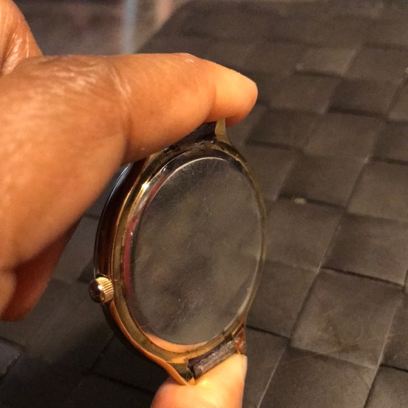 Michael Kors Watch - Picture 6 of 8